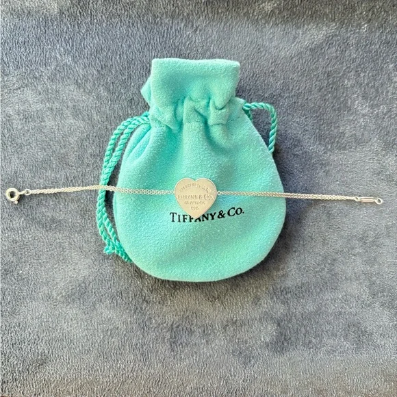 Tiffany & Co. Double Chain Heart Tag Bracelet 6" - Picture 5 of 7